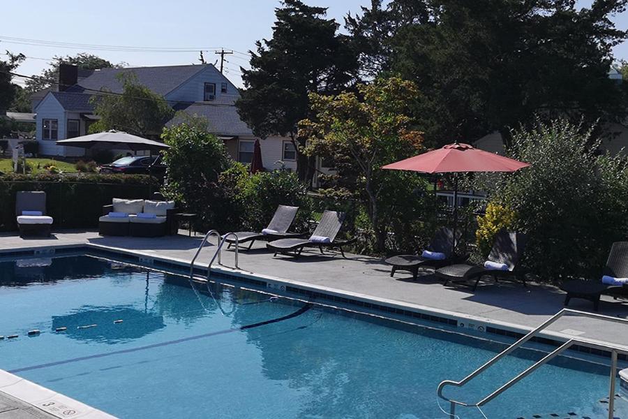 Bay Watch Hotel And Marina Hampton Bays Room photo
